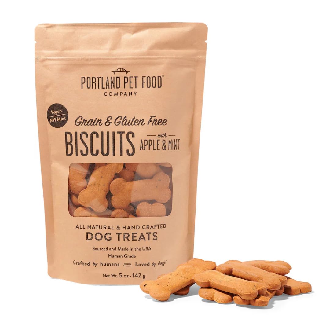 Grain-Free Natural Dog Biscuits with Simple Ingredients